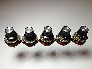TMS 3 positions Solid Shaft rotary switch with knob. (Japan)(5 pack)