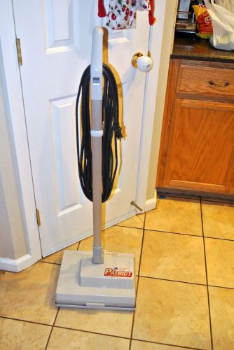 SEBO DUO BRUSH CARPET CLEANING CLEANER MACHINE PILE LIFTER DRY HOST