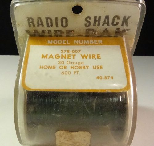 Radio Shack Hobby Craft Magnetic Wire Spool - 600 ft - Tandy USA P8