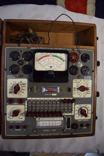 Retro RADIO CITY Products TUBE TESTER 807 Model with Wooden Case and Bakelite Knobs