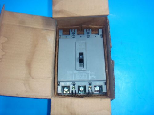 New in box, the Westinghouse AB De-Ion Circuit Breaker HFB3060 is a 3-pole, 60A, and rated for 600VAC.