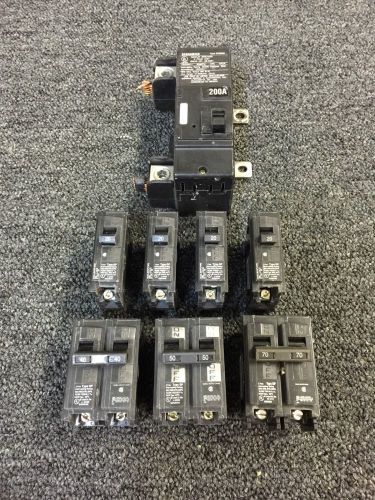 Siemens  200 amp 2 pole maintype eq8695 and a lot of 7 more breakers!! for sale