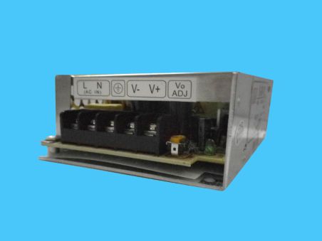 Universal regulated switching power supplies (12 vdc / 5 a / 60 w) for sale