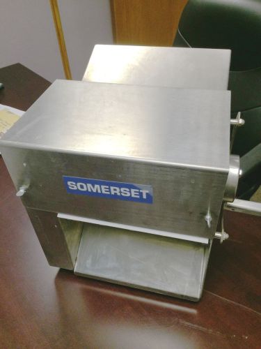 Somerset dough sheeter/roller cdr-100 nearly new.  only has a dozen hours for sale